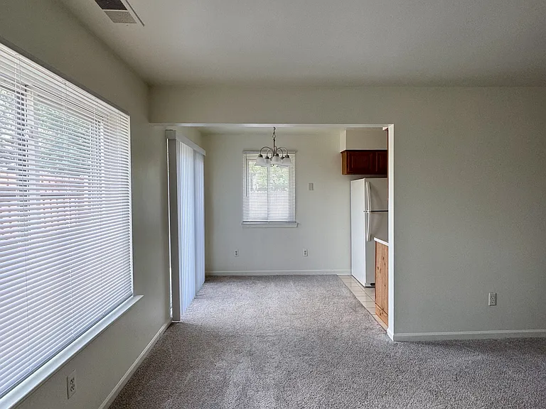 19108 E Forteen Mile Rd — Photo 2