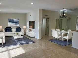 9873 N Belfort Cir #215, Tamarac, FL 33321