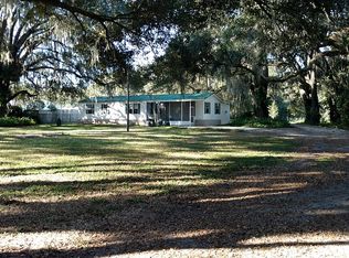 5001 Merrin Rd, Plant City, FL 33565