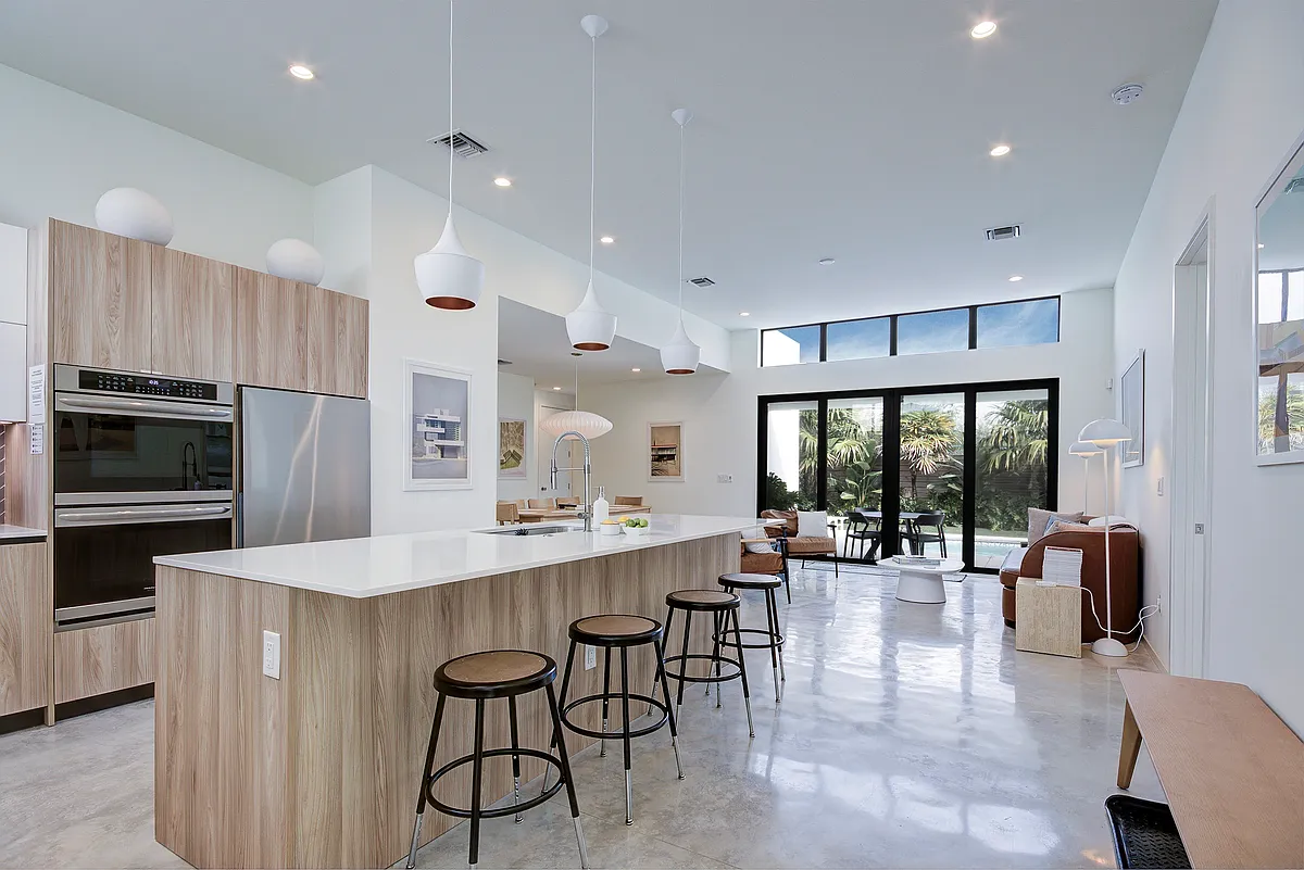 Building Photo - 509 Curlew Rd