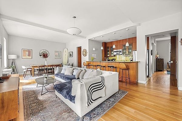 1st image of 61 Eastern Pkwy APT 1C