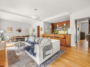 61 Eastern Pkwy APT 1C, Brooklyn, NY 11238