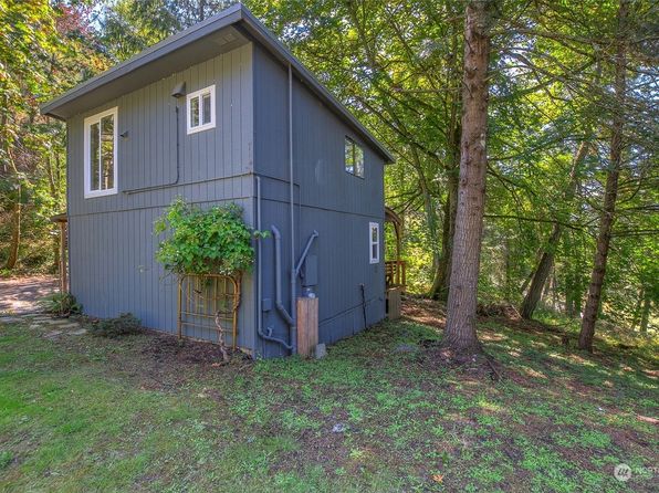 (undisclosed Address)