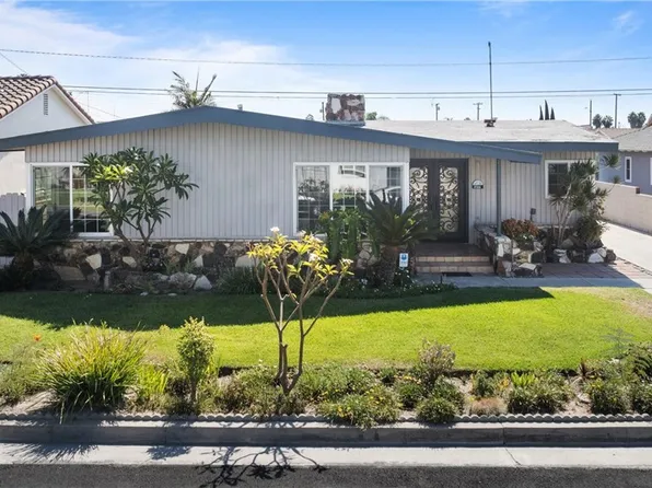 8566 Puritan St, Downey, CA 90242