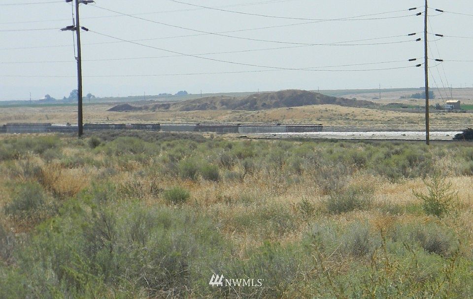 1st image of 0 5th Avenue W