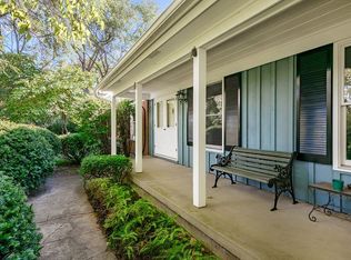 1425 Appleby Rd, Inverness, IL 60067