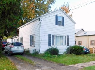 124 Mechanic St, Girard, PA 16417