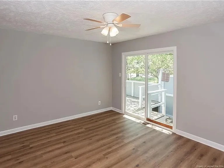 2012 Lakemeadow Dr — Photo 16