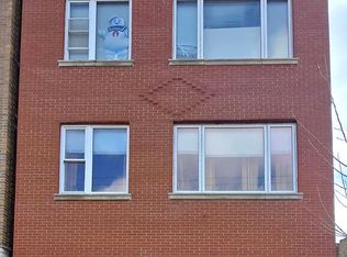 945 N Western Ave, Chicago, IL 60622