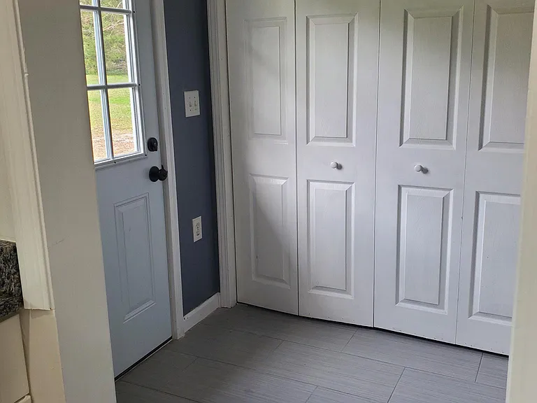 220 S Milford Dr #1 — Photo 14