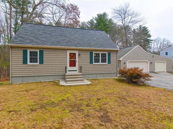 642 Mowry St, Burrillville, RI 02830