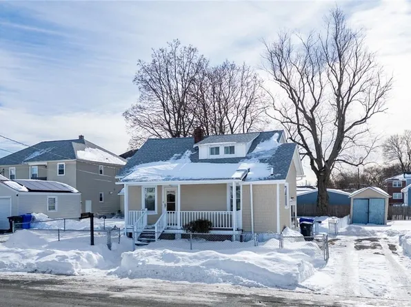 141 Hanover Ave, Pawtucket, RI 02861