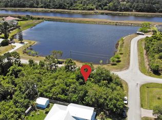 1129 SW Edinburgh Dr, Port Saint Lucie, FL 34953