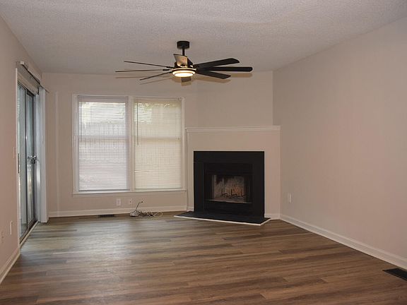 4th image of 120 Union Jack Ln
