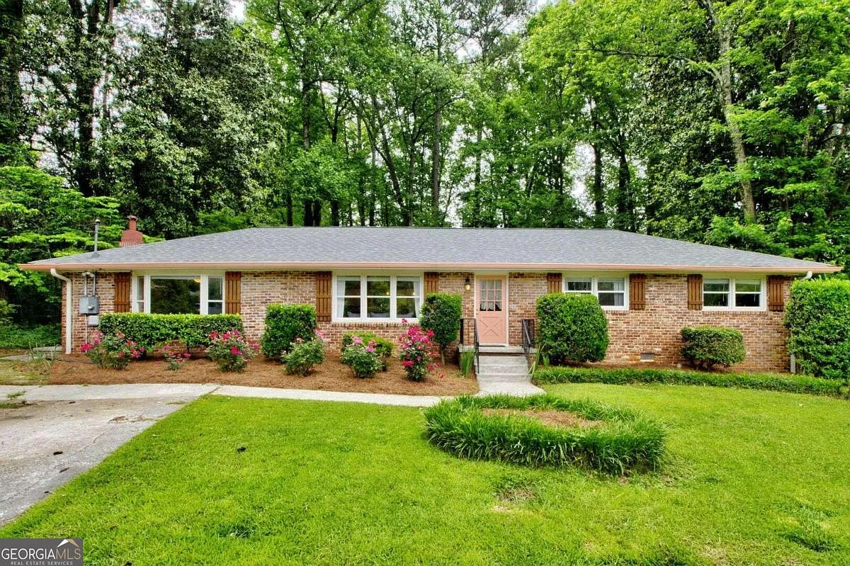 3909 Castle Tree Ct photo 1