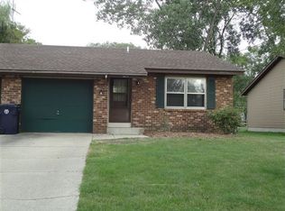 913 Royce Ave, Holland, MI 49423