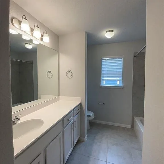 233 Hauser Dr — Photo 17