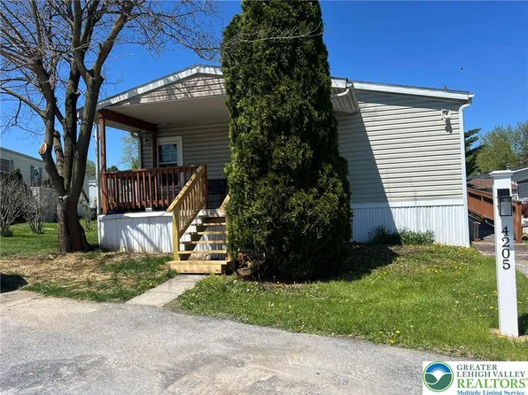 4205 Lynx Ct #63, Orefield, PA 18069