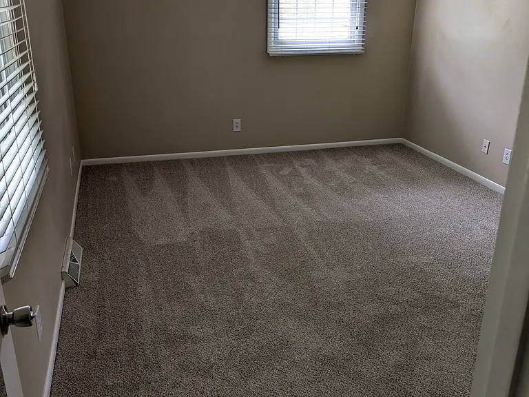 905 Parrish Rd — Photo 9