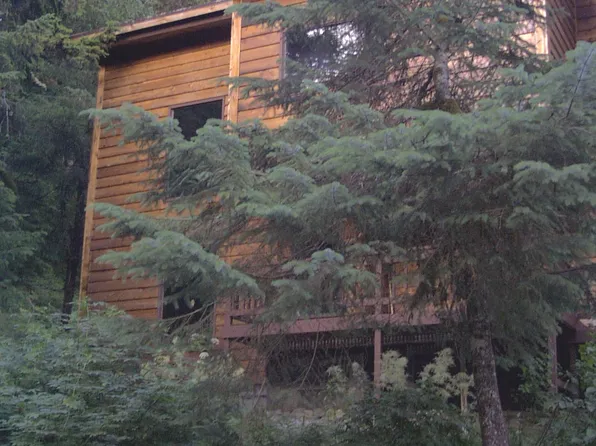 1187 Timberline Dr #A, Girdwood, AK 99587