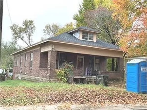 1523 Canton St, Hopkinsville, KY 42240
