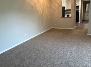 6840 Schroeder Rd #742-04, Madison, WI 53711