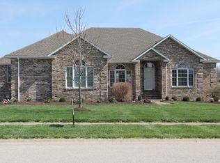 110 Winterberry Cir, Winchester, KY 40391