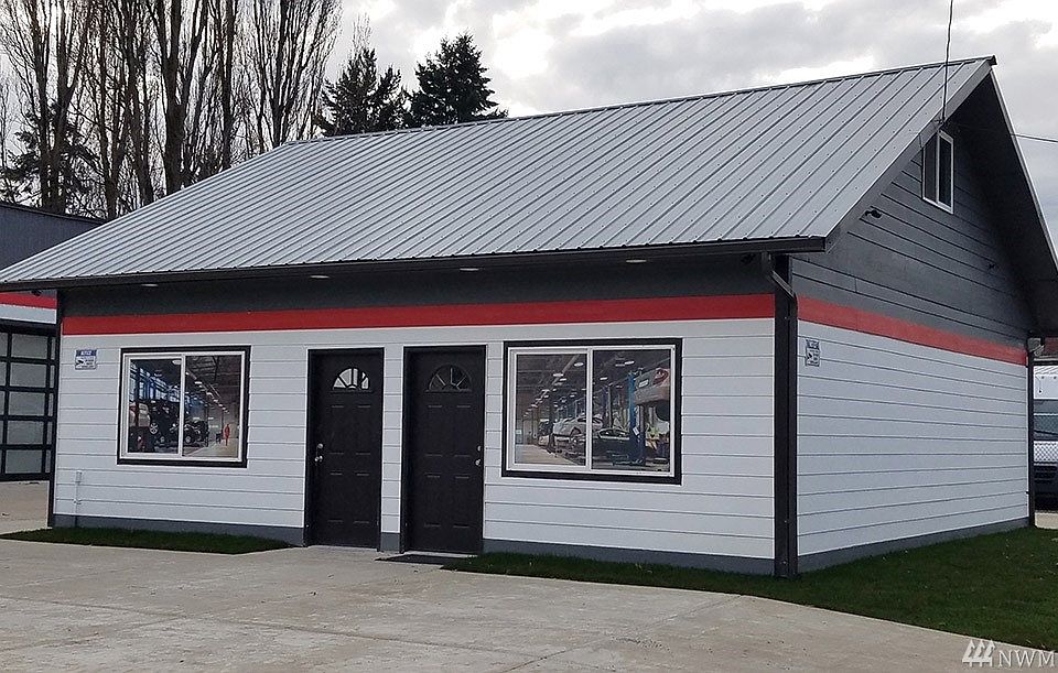 1st image of 4002 Pacific Ave