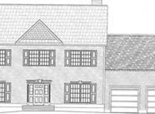 19 Rosemary Ct, Yorktown Heights, NY 10598