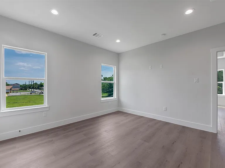 9311 Jutland Rd — Photo 17