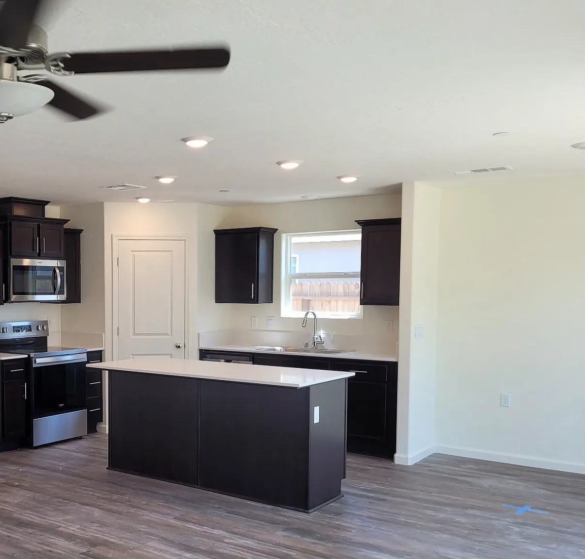 Skyler Ln, Merced — Photo 3