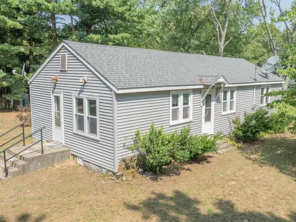 9702 N 300th Rd E, Wheatfield, IN 46392