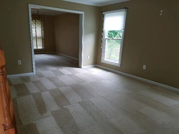 3rd image of 5410 Honey Brook Ct