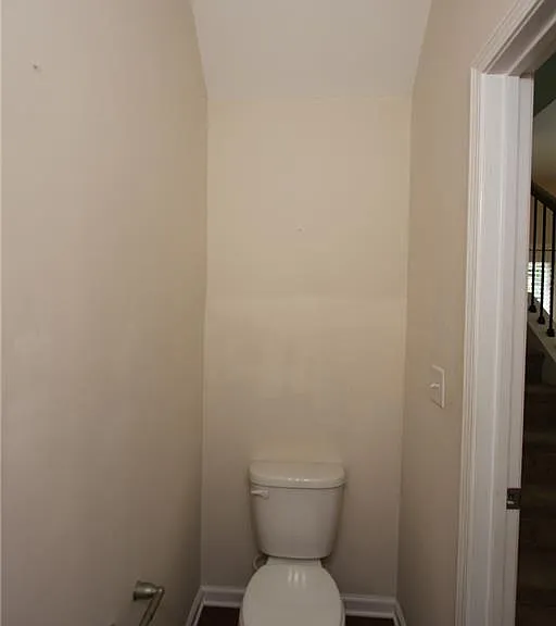 2132 Greencrest Cir — Photo 29