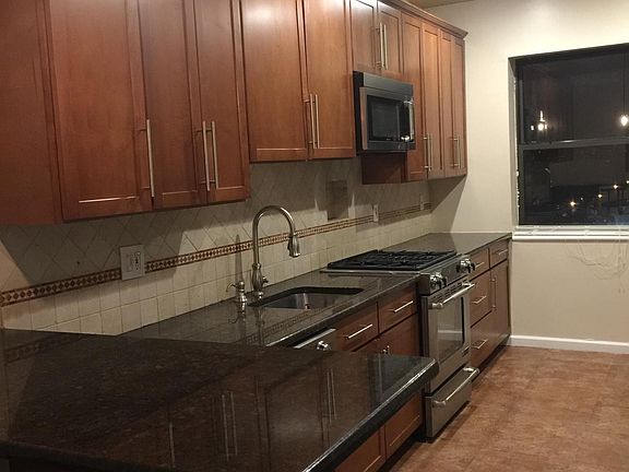 HUGE KITCHEN WITH VIEWS