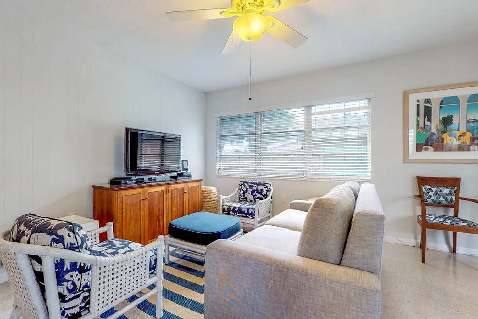 2 bed, 2.0 bath, 1399 sqft, $9,013 — Photo 4