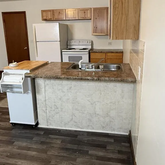 602 W Jackson St — Photo 2