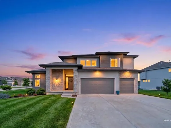 13316 W 181st Pl, Overland Park, KS 66013