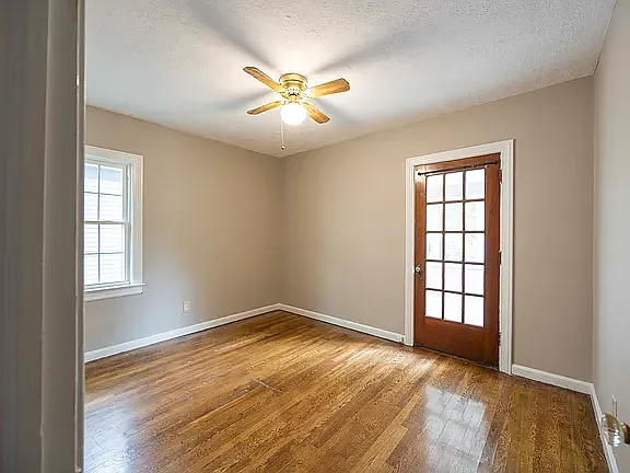 3567 Gridley Rd #UP — Photo 24