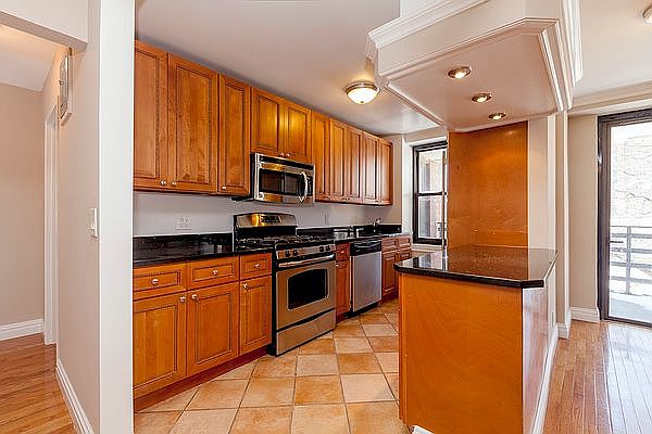 1st image of 784 Columbus Ave APT 1G