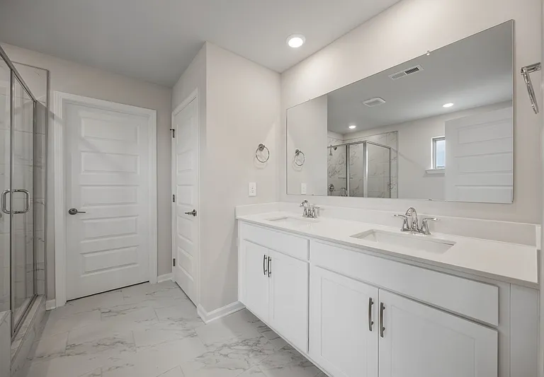4608 Hampton Glen Cir — Photo 17