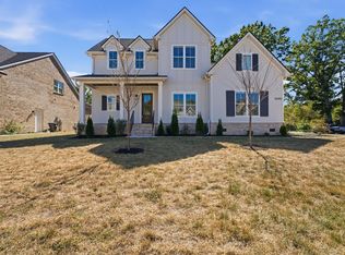 3045 Shady Forest Dr, Murfreesboro, TN 37128