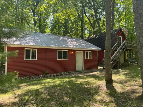 6700 Park Dr NE, Kalkaska, MI 49646