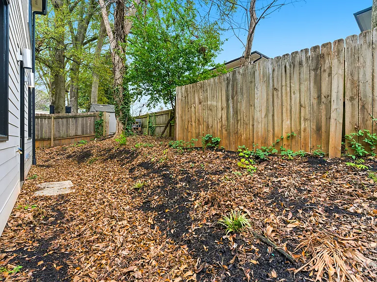 205 Whitefoord Ave #B — Photo 20
