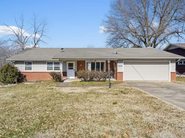 1025 W Linwood Street, Springfield, MO 65807