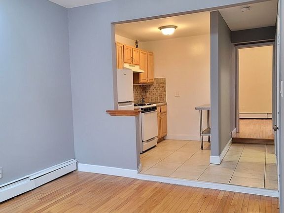 4th image of 202 Saratoga Ave #2