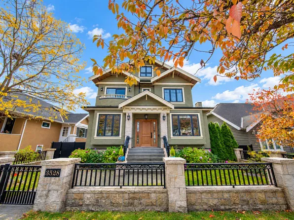 3526 W 38th Ave, Vancouver, BC V6N 2Y1