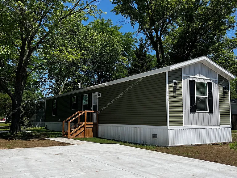 7216 Leaf Cir #123 — Photo 10