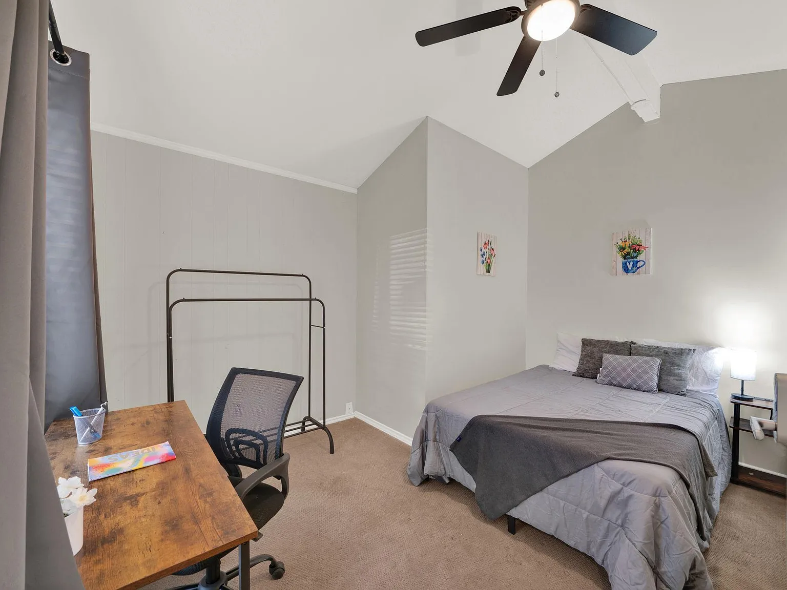 4 bed, 2.0 bath, 2182 sqft, $793 — Photo 1