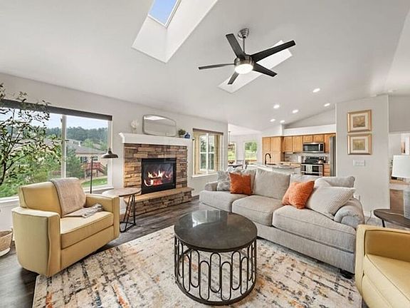 4th image of 20231 Melanie Ann Ct